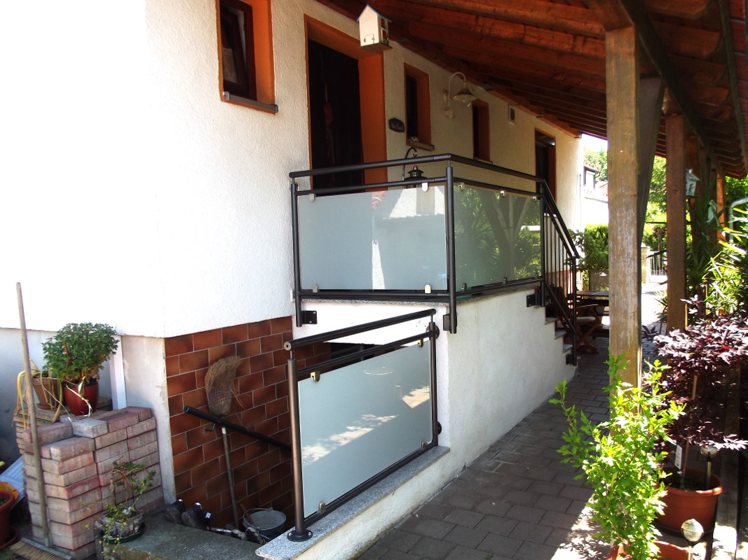 Geländer außen 23a