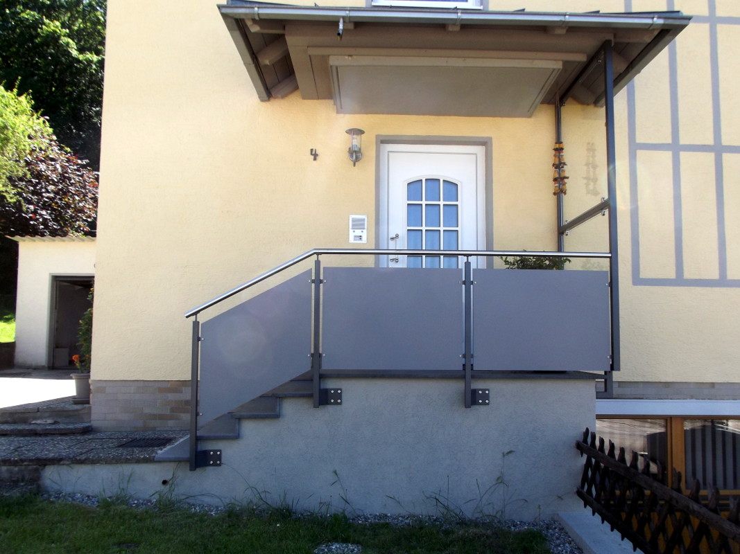 Geländer außen 24b