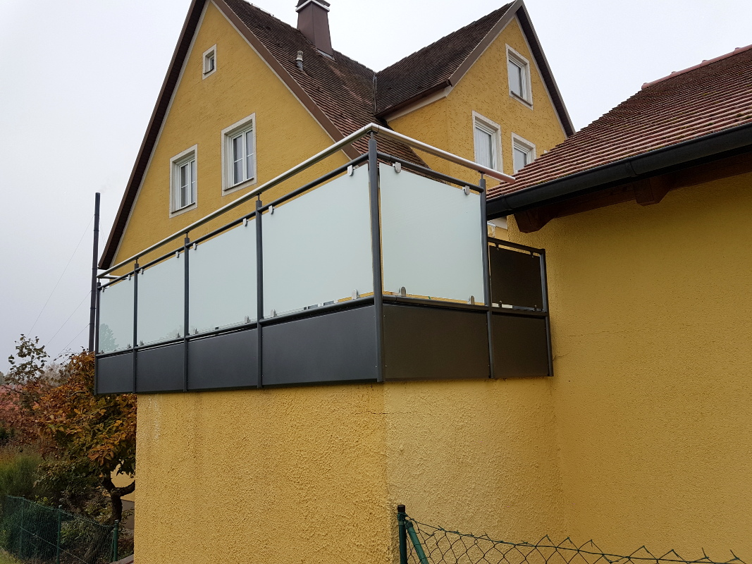 Geländer außen 2b Geländer außen 2b