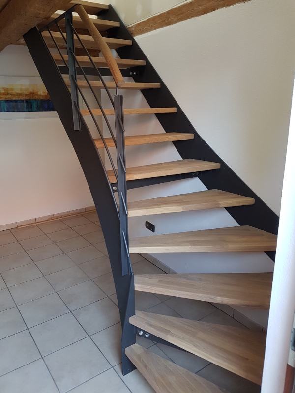 Treppen innen 5a